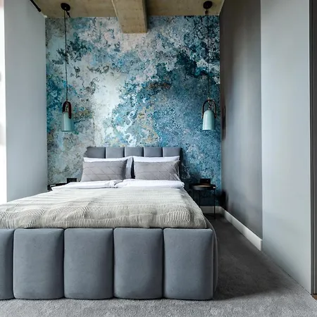 Homewell Boutique Stare