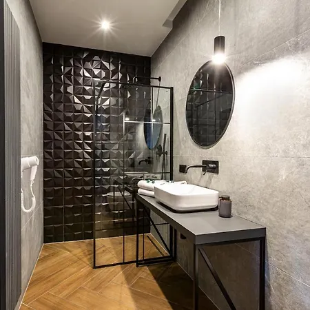 Homewell Boutique Stare Apartament *