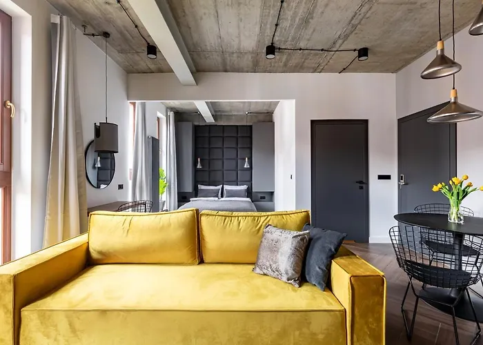 Homewell Boutique Stare *