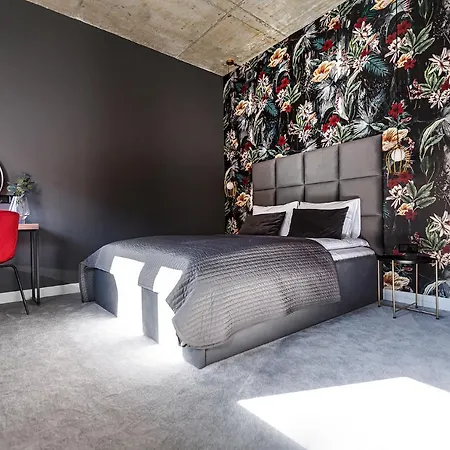 Homewell Boutique Stare * Πόζναν